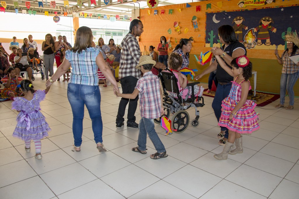 Arraiá Família Inclusiva