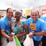 Entrega do Peixe - Páscoa Solidária (15)