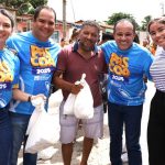 Entrega do Peixe - Páscoa Solidária (26)
