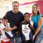 Entrega dos kits Escolares (14)